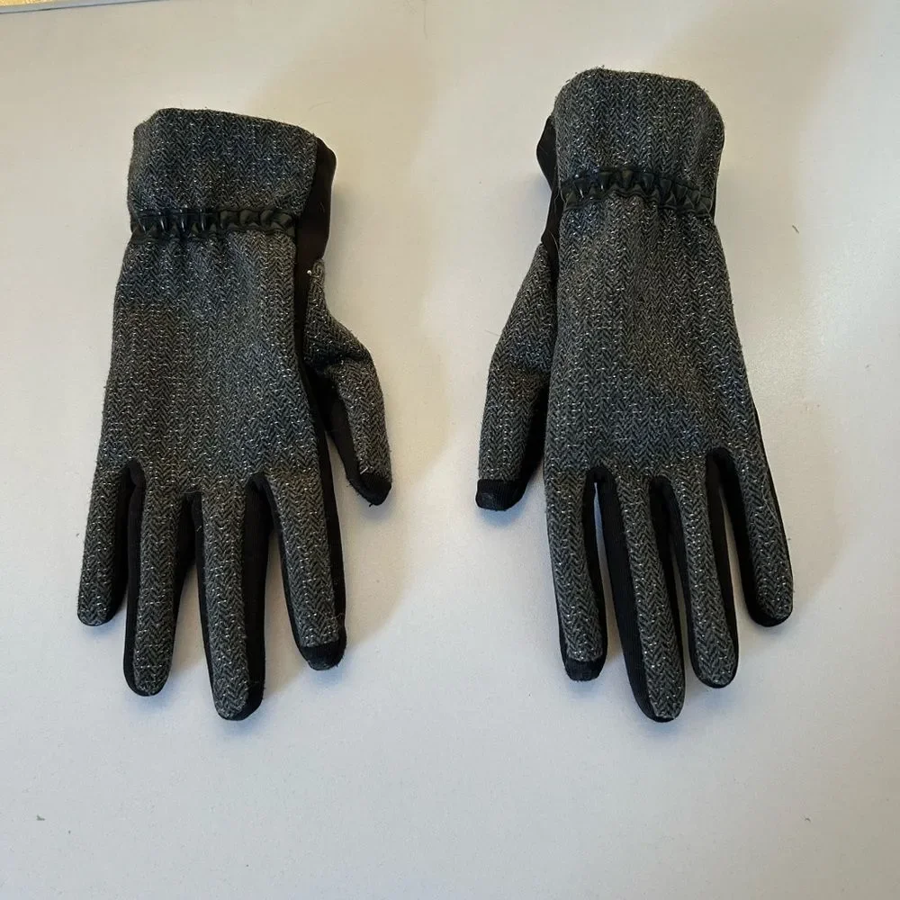 Elegant Black and Gray Women's Gloves